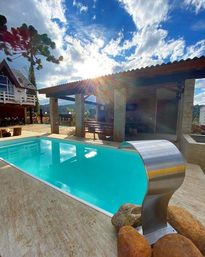 Hotel Campos House Campos do Jordão Esterno foto